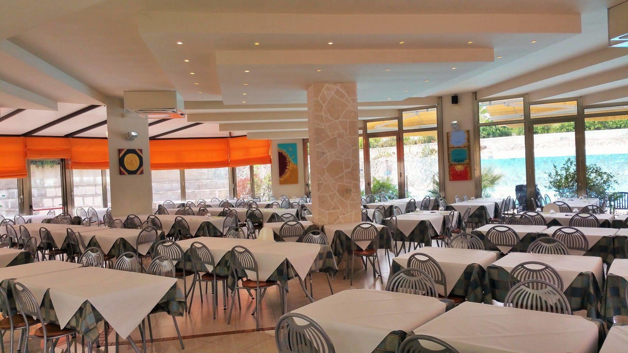 Hotel Club Koine Отранто Экстерьер фото